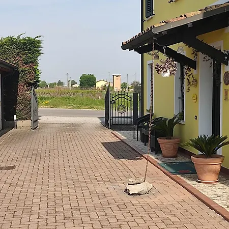 Gasthof Night & Day Di Laura Patuelli Cotignola