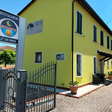 Guest house Night & Day Di Laura Patuelli *