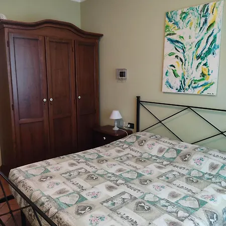 Casa de hóspedes Night & Day Di Laura Patuelli Cotignola