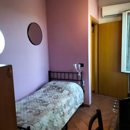 Casa de hóspedes Night & Day Di Laura Patuelli 3*