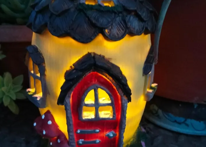 Night & Day Di Laura Patuelli Konukevi Cotignola