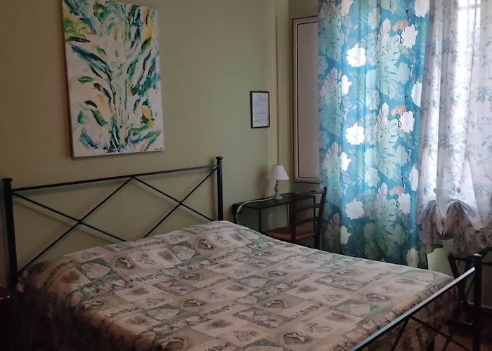 Night & Day Di Laura Patuelli Konukevi