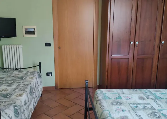 Night & Day Di Laura Patuelli Cotignola